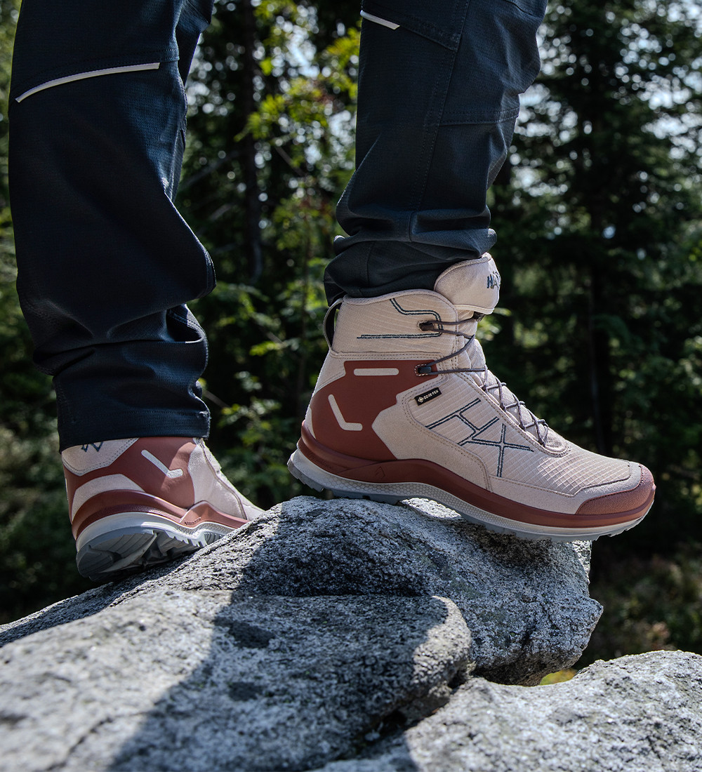 HAIX Black Eagle Adventure 3.0 GTX mid copper beige Perfect comfort secure hold thanks to a medium high shaft